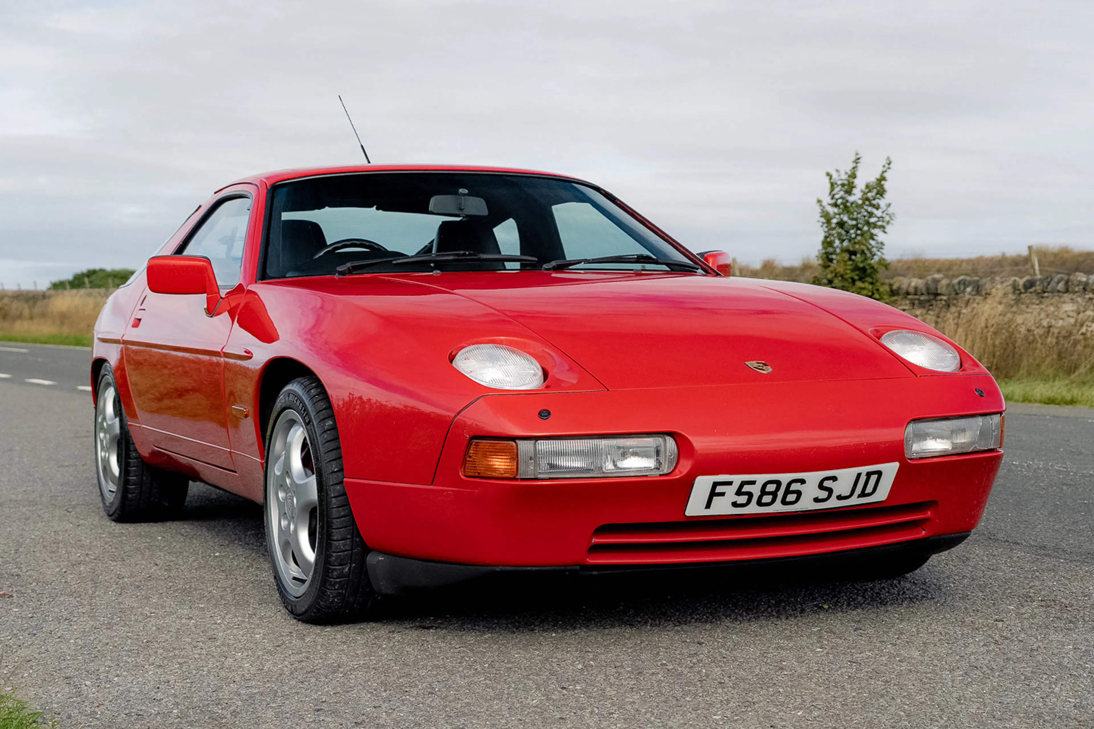 1988 Porsche 928 VIN WP0ZZZ92ZJS840976 | Hagerty Valuation Tools®